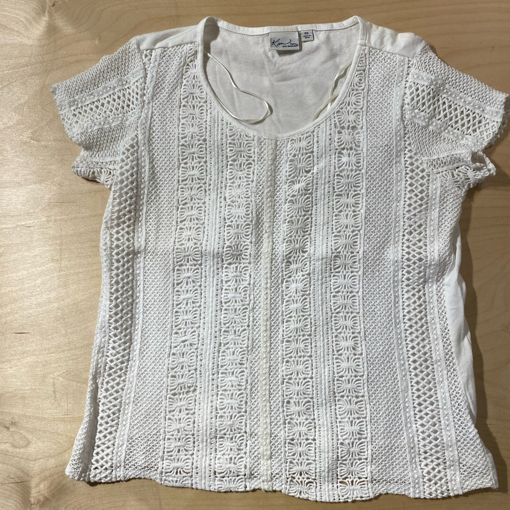 Kim Rogers White Crochet Short Sleeve Top PS (QK)